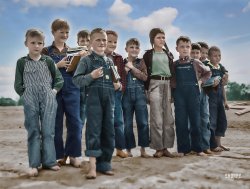 Colorized version of this Shorpy image. View full size.
