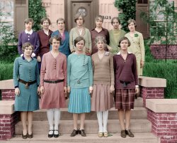 Leading Ladies (Colorized): 1927