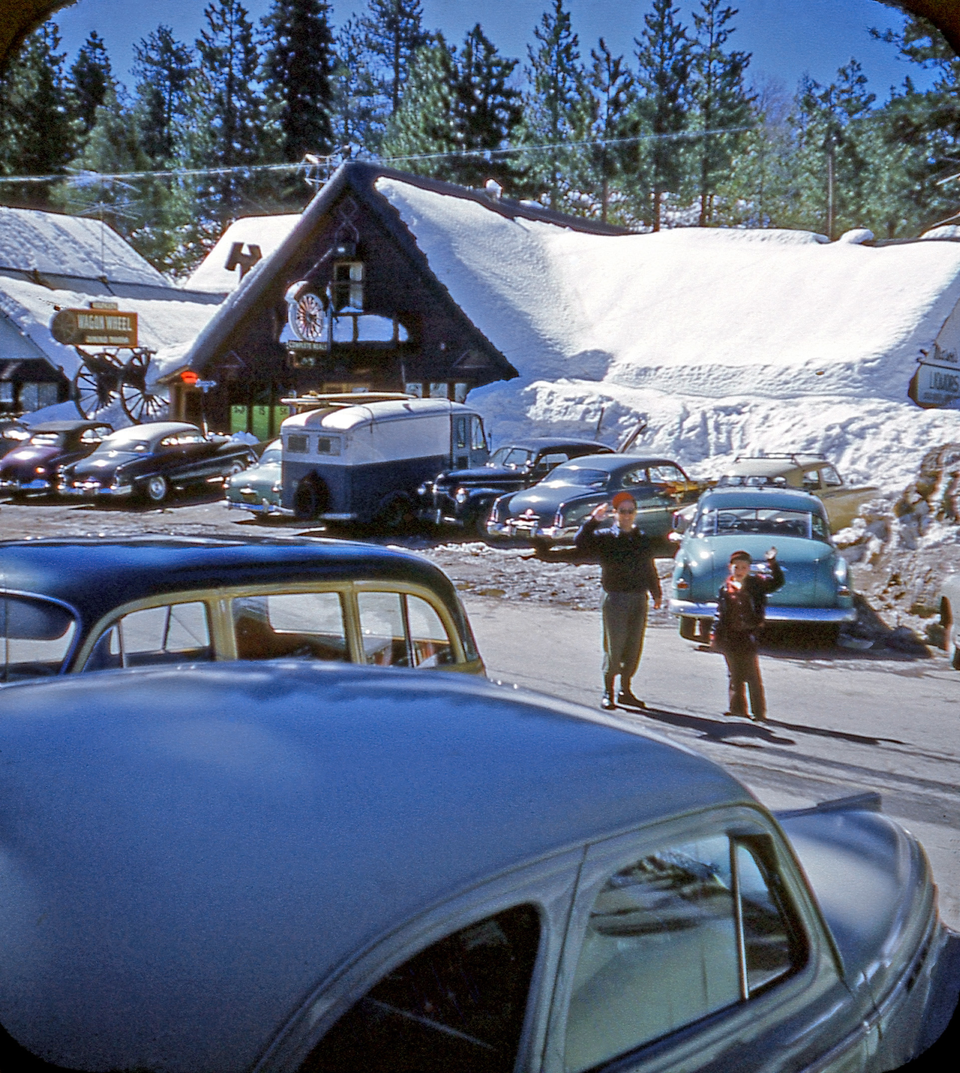 The Wagon Wheel Cafe in Running Springs California in the early 1950s. It burned down in 1974. A slide I found in a thrift store. View full size.