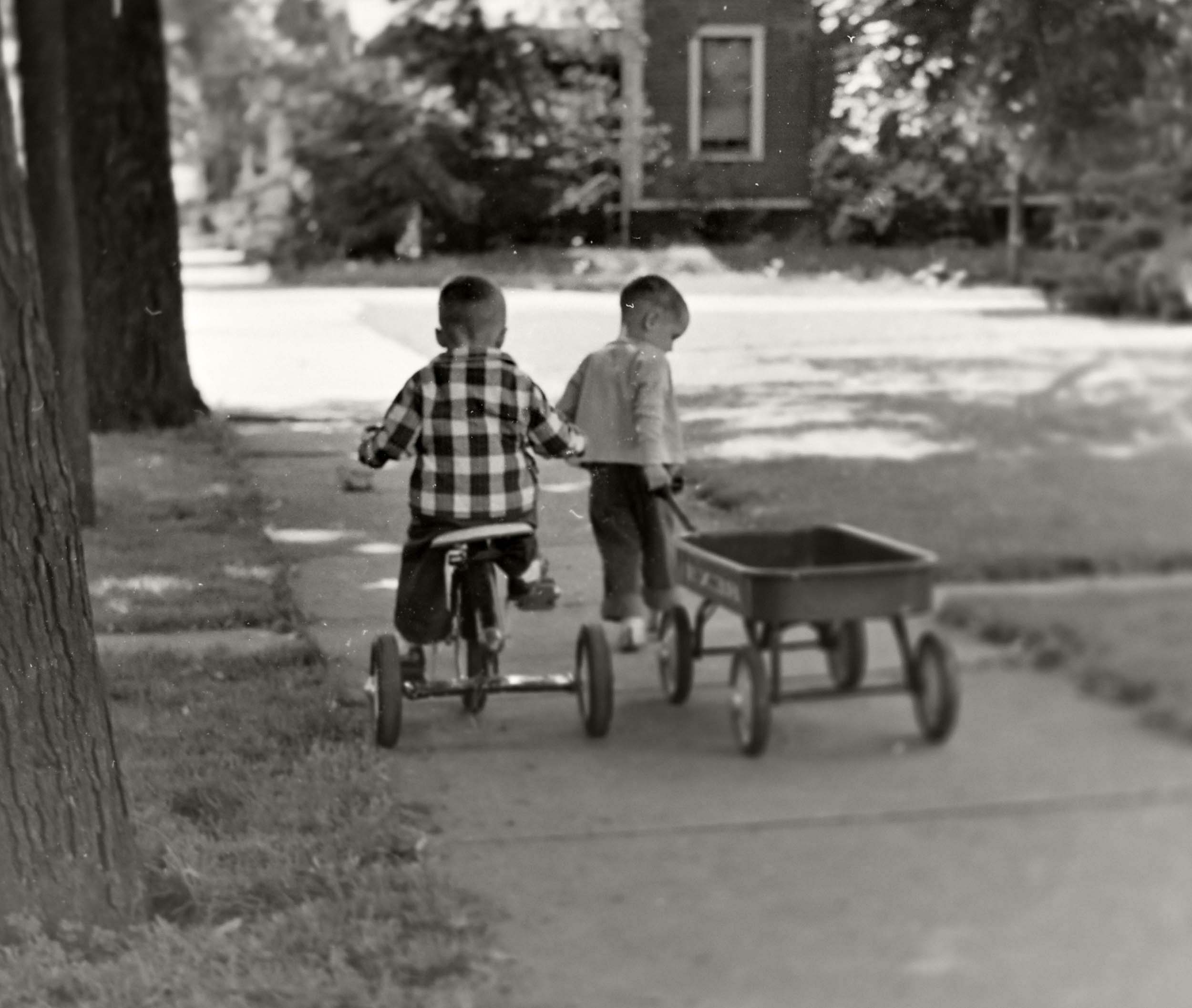 Ellet, Ohio, outside of Akron. My brother and his friend. View full size.