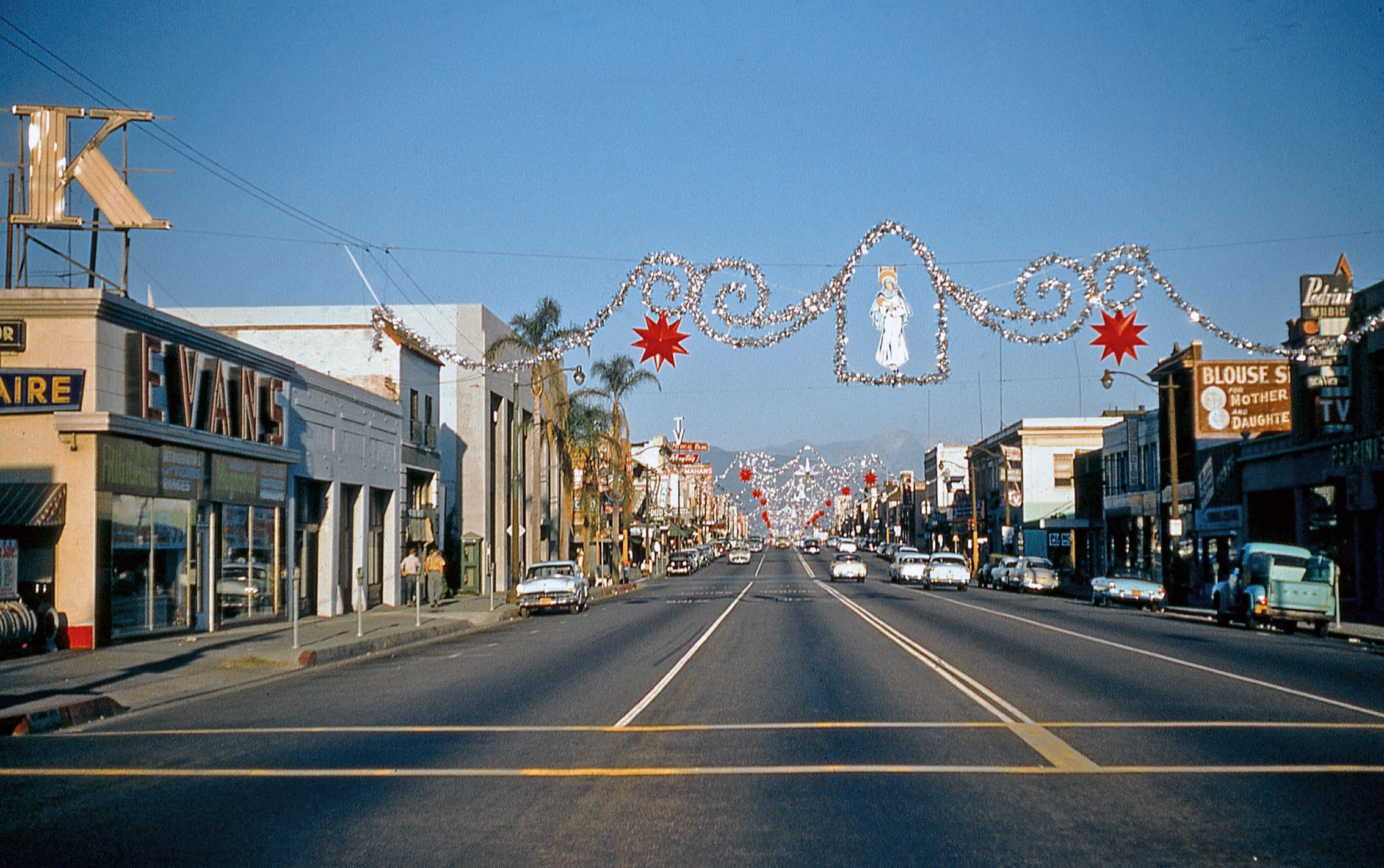 &nbsp; &nbsp; &nbsp; &nbsp; Location Update: West Main Street in Alhambra, California.
Another look at the street seen earlier here. 35mm Kodachrome. View full size.