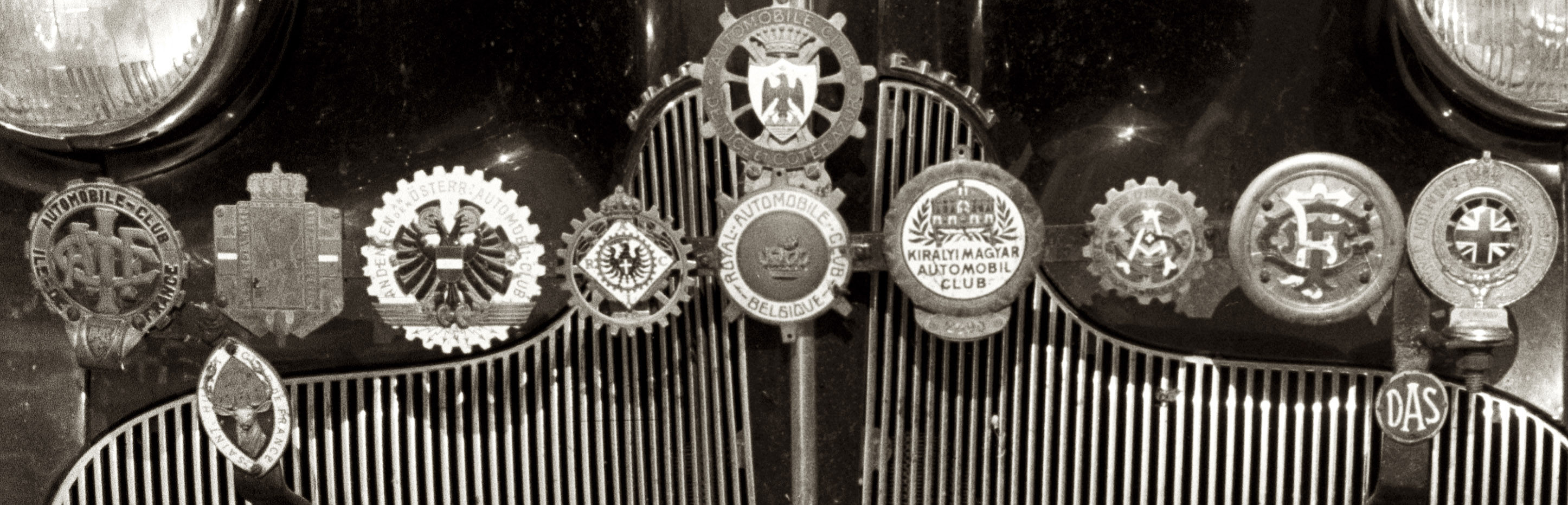 A closeup of the badges seen here. View full size.