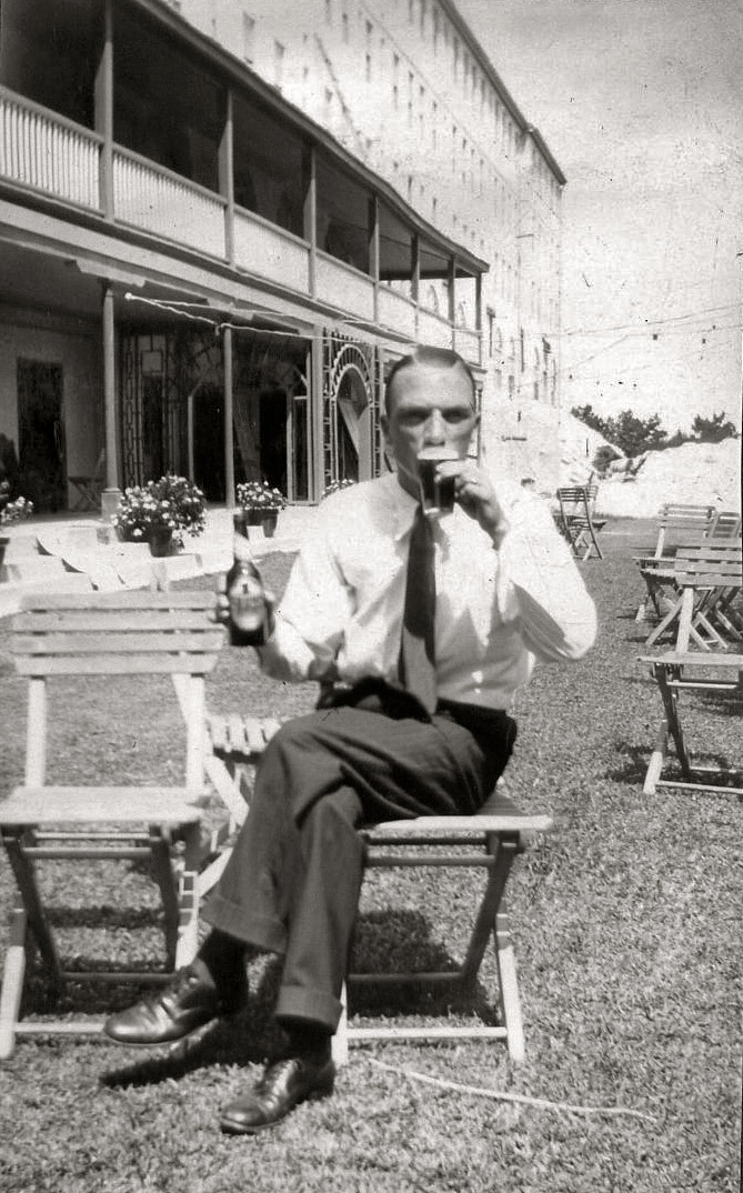 Grandfather visiting Bermuda in October 1929.  No Prohibition in Bermuda, so openly drinking real beer was a treat. View full size.