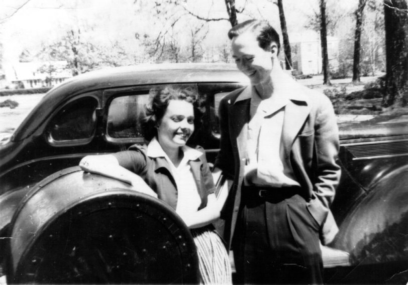Joyce Blackburn. This is sometime around WWII. Exact date and location unknown. Joyce married Kenneth Bell; Joyce Bell.
