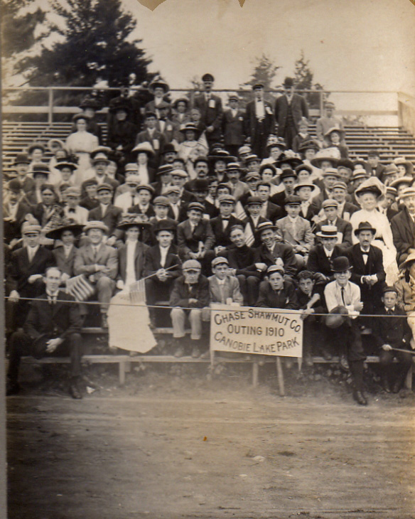 Chase Shawmut Company's 1910 outing at Canobie Lake Park in Salem, New Hampshire. This photo was in a box belonging to my great-grandmother. View full size.