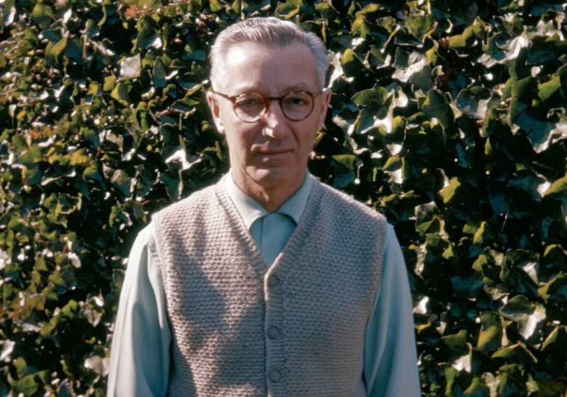 Nothing says "father" like a knit sweater vest. I doubt if this was actually taken on Father's Day; it looks to me like it was a late winter morning when my brother shot this Ektachrome slide, probably still in the throes of ecstasy over his new Lordox 35mm camera. Love his tortoise-shell glasses; who knew that my father was a hipster? View full size.
