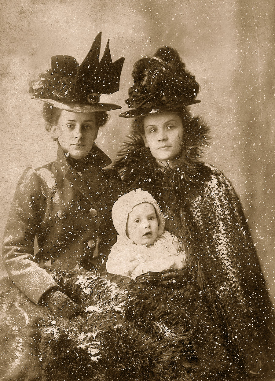 A 1903 portrait made in Boston of my grandfather Matt as baby. His Aunt Betty is holding him, with his mother on the left in that fabulous hat. Her name was George -- really! I think the snow is a nice touch. View full size.