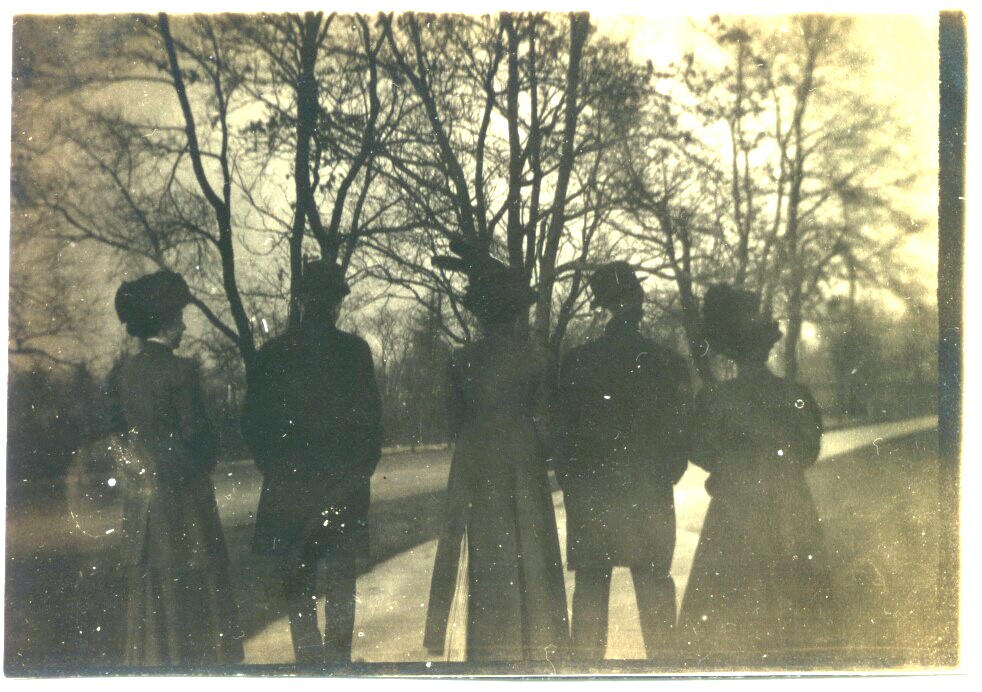 A mysterious group turns their collective back on the photographer.  Probably late 1890s-early 1900s.