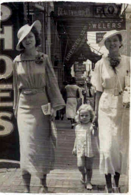 Grandmother again in 1936 with a friend in Birmingham, Alabama.