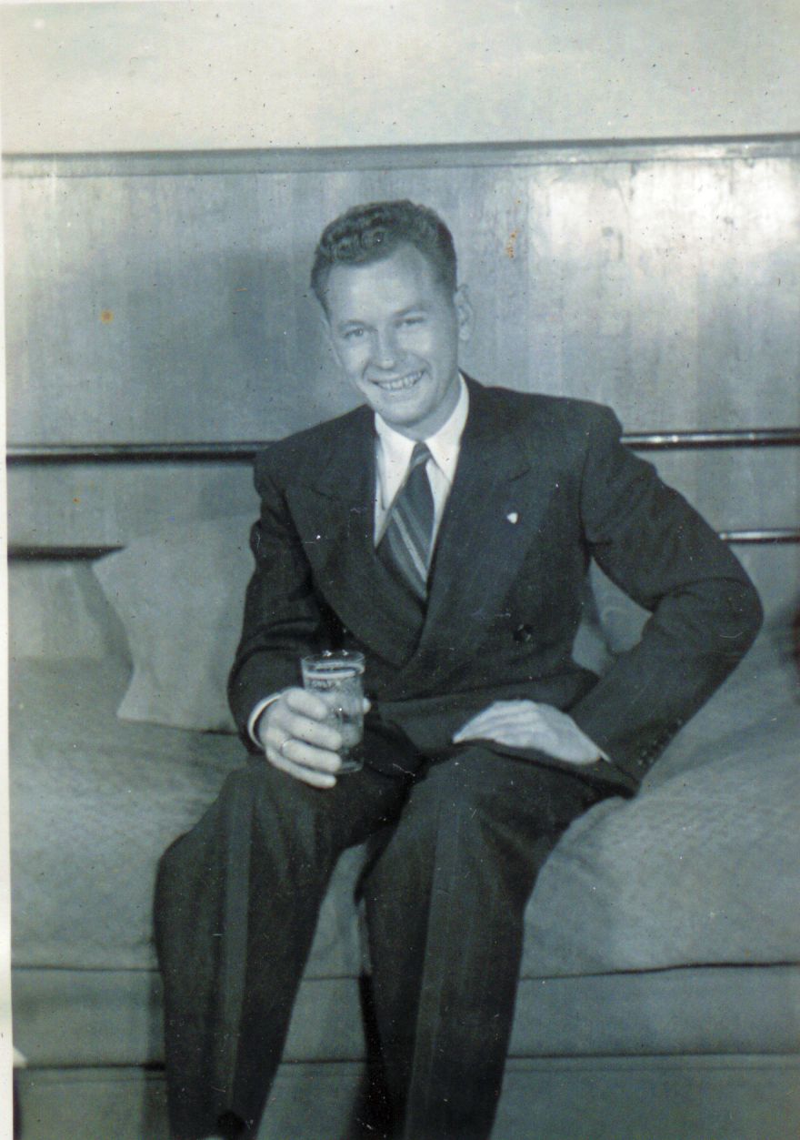 Grandpa Frank Hallack in the 1940's having a drink somewhere and looking rather sharp in his suit. Wish he was still alive, I have great memories of him as a kid. View full size.