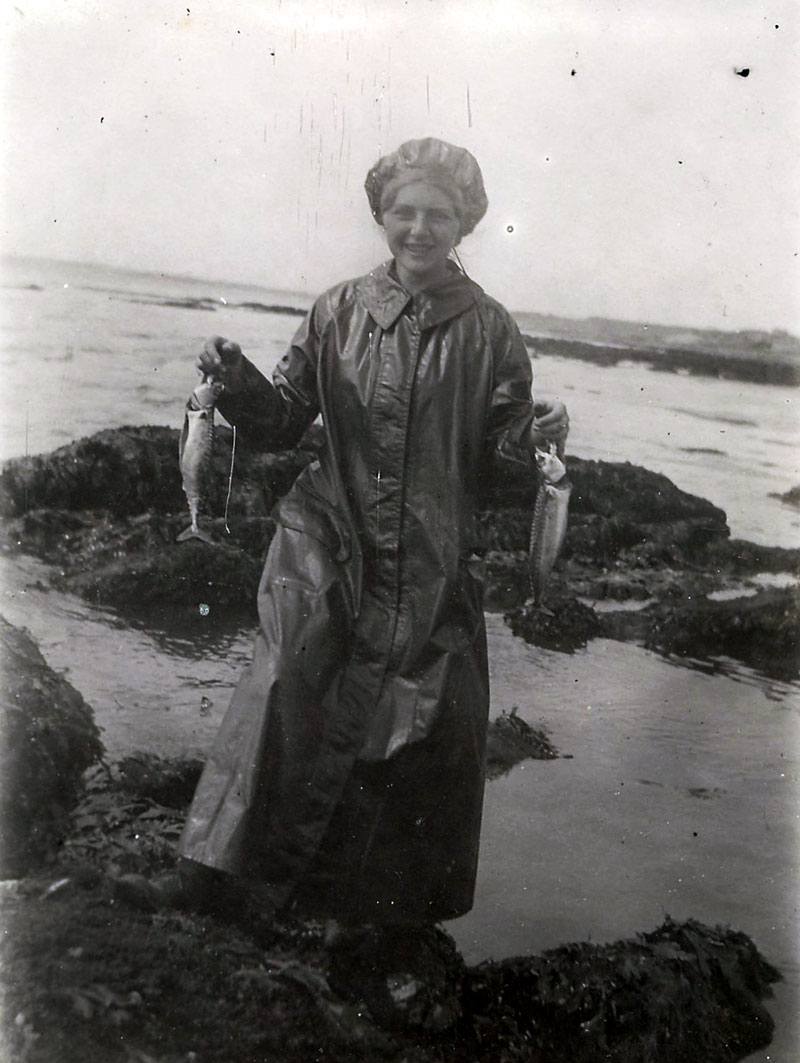 My grandmother, probably taken on my grandparent's honeymoon, 1921, on the Firth of Forth, Scotland. View full size.