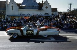 January 1, 1960 Rose Parade, Pasadena, CA. View full size.
