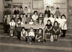 My Kindergarten class photo. Floral Park Bellerose Elementary in Floral Park, New York. View full size.
Which oneare you?
I KnowShe's sitting on the floor on the left. I know that because I'm standing in the second row from the back, fifth from the left.
(ShorpyBlog, Member Gallery)