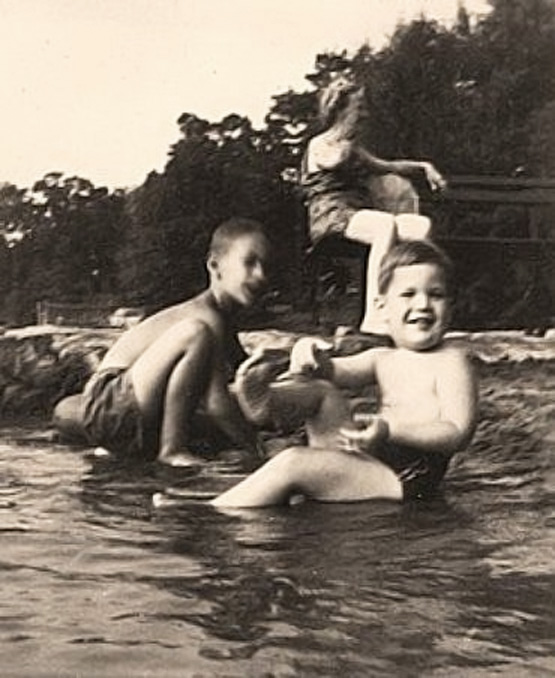 Big brother watching out for little one. Lake Hopatcong State Park, New Jersey, 1947.