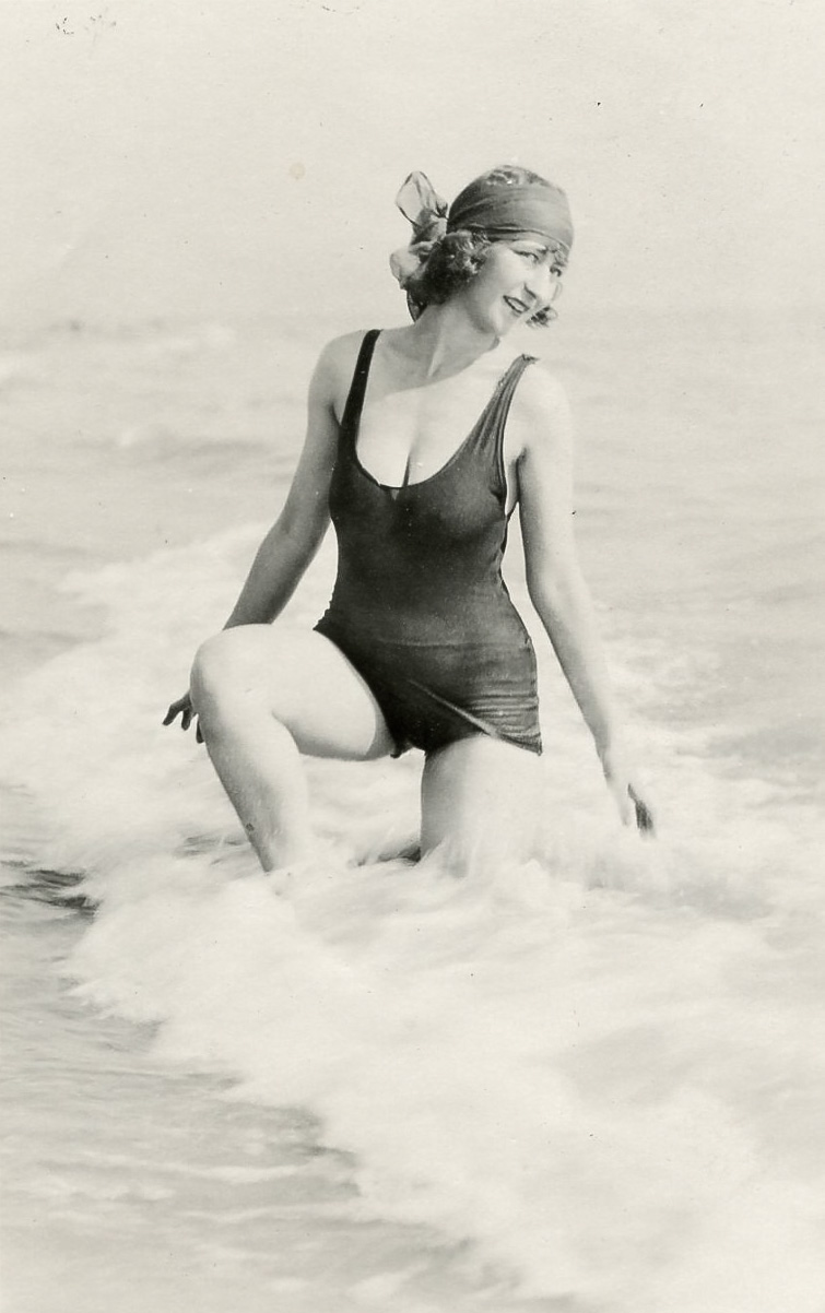 Gladys Wagner posing at the beach in San Francisco during the 1920s when she was modeling and dancing on the stage. View full size.