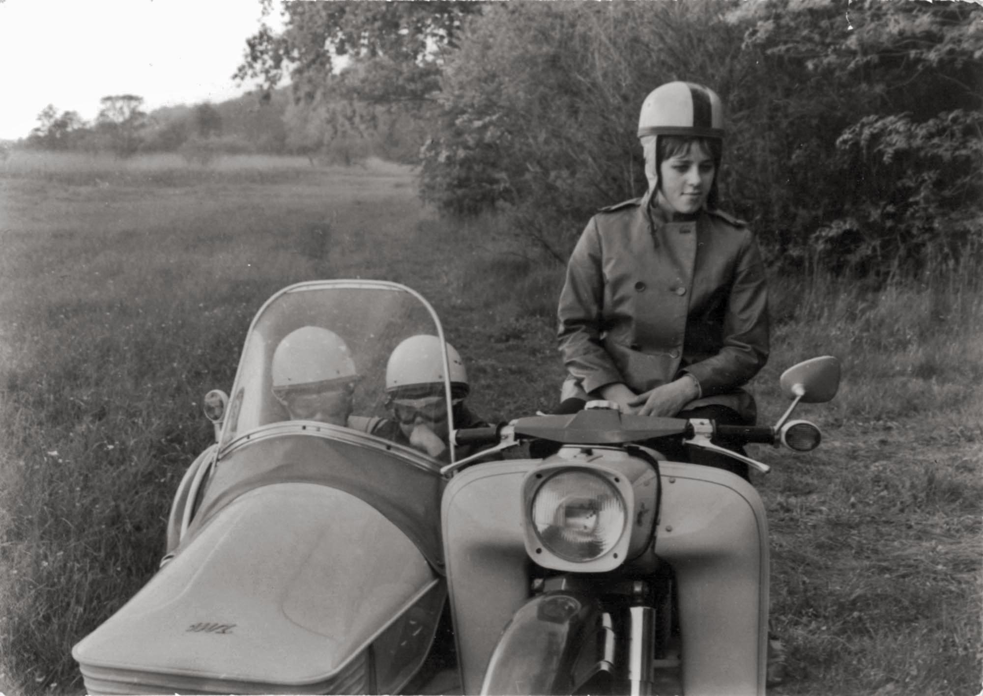 An old photograph from East Germany (exact date is unknown) of a MZ ES 250/2 motorcycle with Superelastik sidecar. Dad is presumably the one taking the picture of this mother and children.