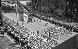 Parade in New York City in the 1920s. Shot 3 of 5 of the parade from an envelope of negatives I bought recently. View full size.
(ShorpyBlog, Member Gallery)