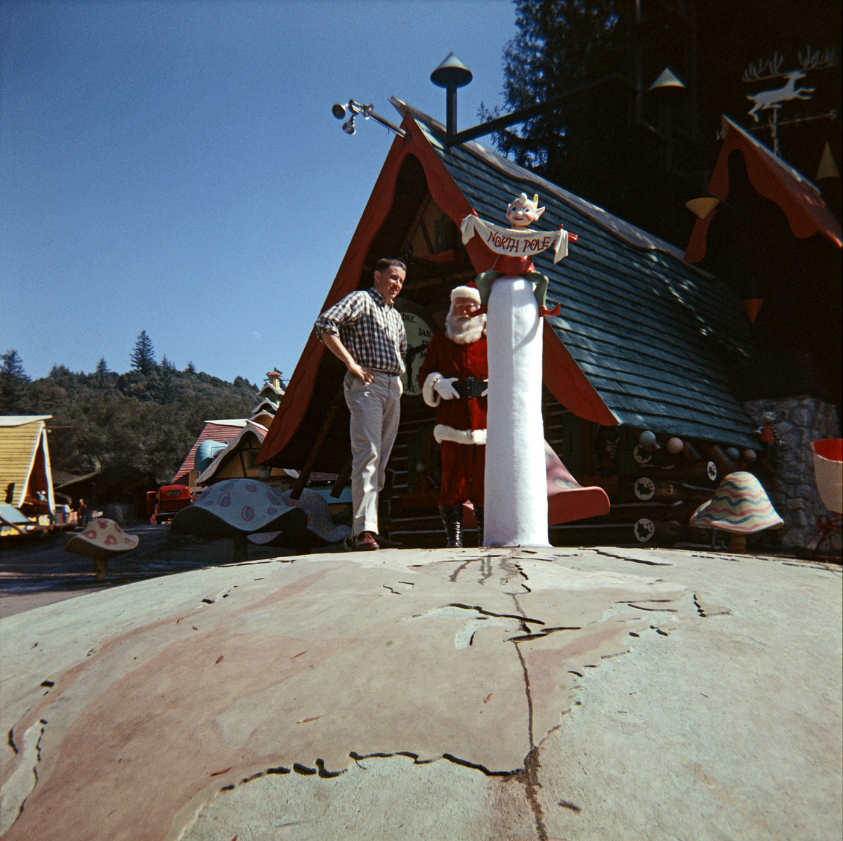 My brother-in-law at the North Pole, which in February 1958 was in Scotts Valley, California. The second Santa's Village theme park to be built, 1957-1979. 2¼ 120 Anscochrome transparency shot by my sister on her honeymoon. View full size.