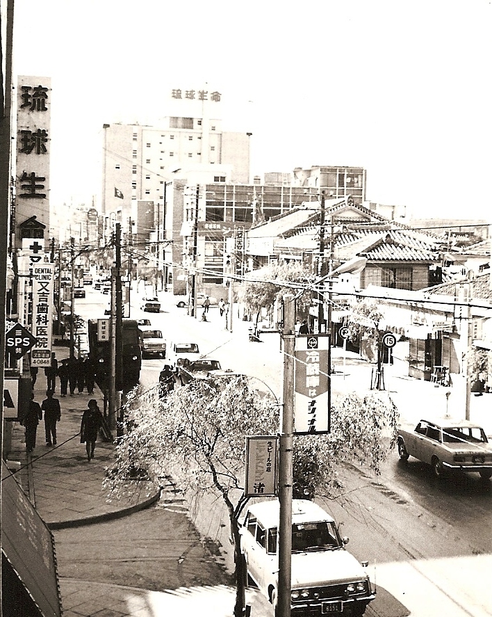 Kokusai Street, the "main drag" of Naha City. While in the U.S.A.F. I was stationed at Naha Air Base for 18 months. Hated it then but I'd sure love to revisit that beautiful island!