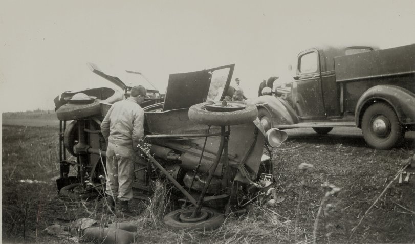 Crash my Grandfather was involved in as a teenager in Kansas. View full size.

