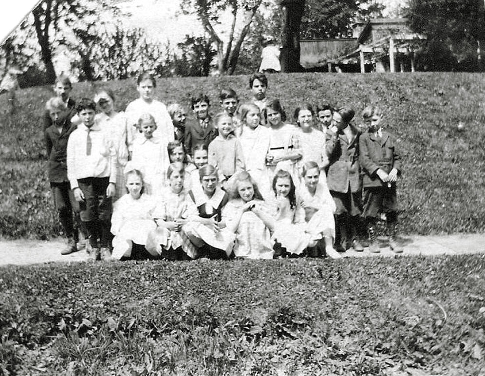 This unmarked photo was in my father's Funeral Book. I believe he is the small blond boy in the middle of the back row; to his left is my Uncle Billy with the dark hair. The annual summer outing that the schools and churches had at Ross Park on the south side of Binghamton, New York. The school was called Rossville School by the locals, in reality it was the Longfellow School or PS 13. Most likely my 2 aunts are in this photo as well as some of their cousins. View full size.