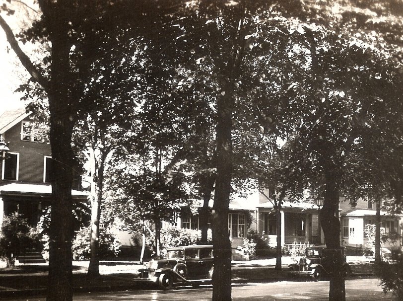 Another street scene from St. Paul, Minnesota.  Some of these house may still be standing.  1930s or 1940s.
