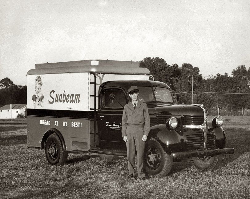 1940s. Flowers Baking Company of Thomasville, Georgia - marketers of Sunbeam Bread. Name of bread man unknown. View full size.
