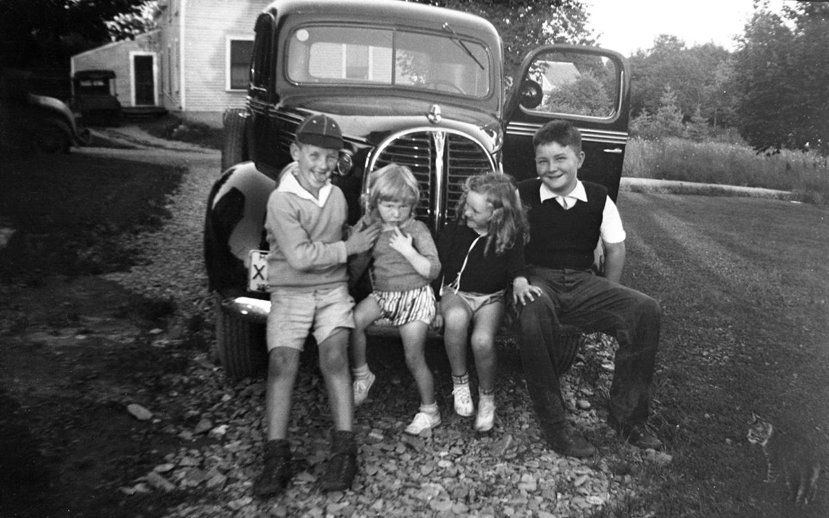 Second one on the left I feel like was being teased before this picture was snapped. Can anyone ID the truck? From my private negative collection. View full size.